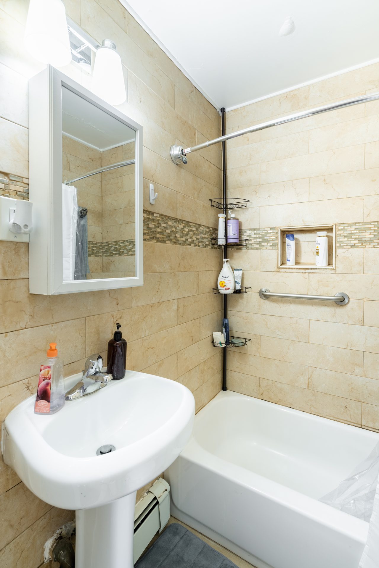 a room in Bedford-Stuyvesant photo 7