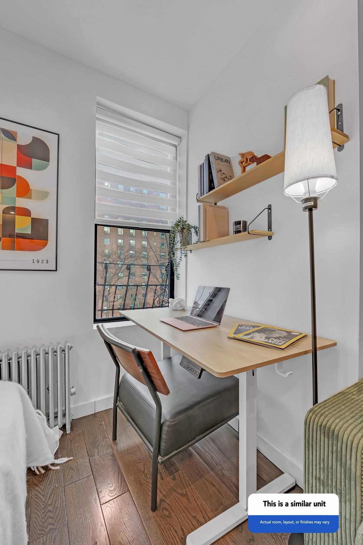 a room in East Village photo 8
