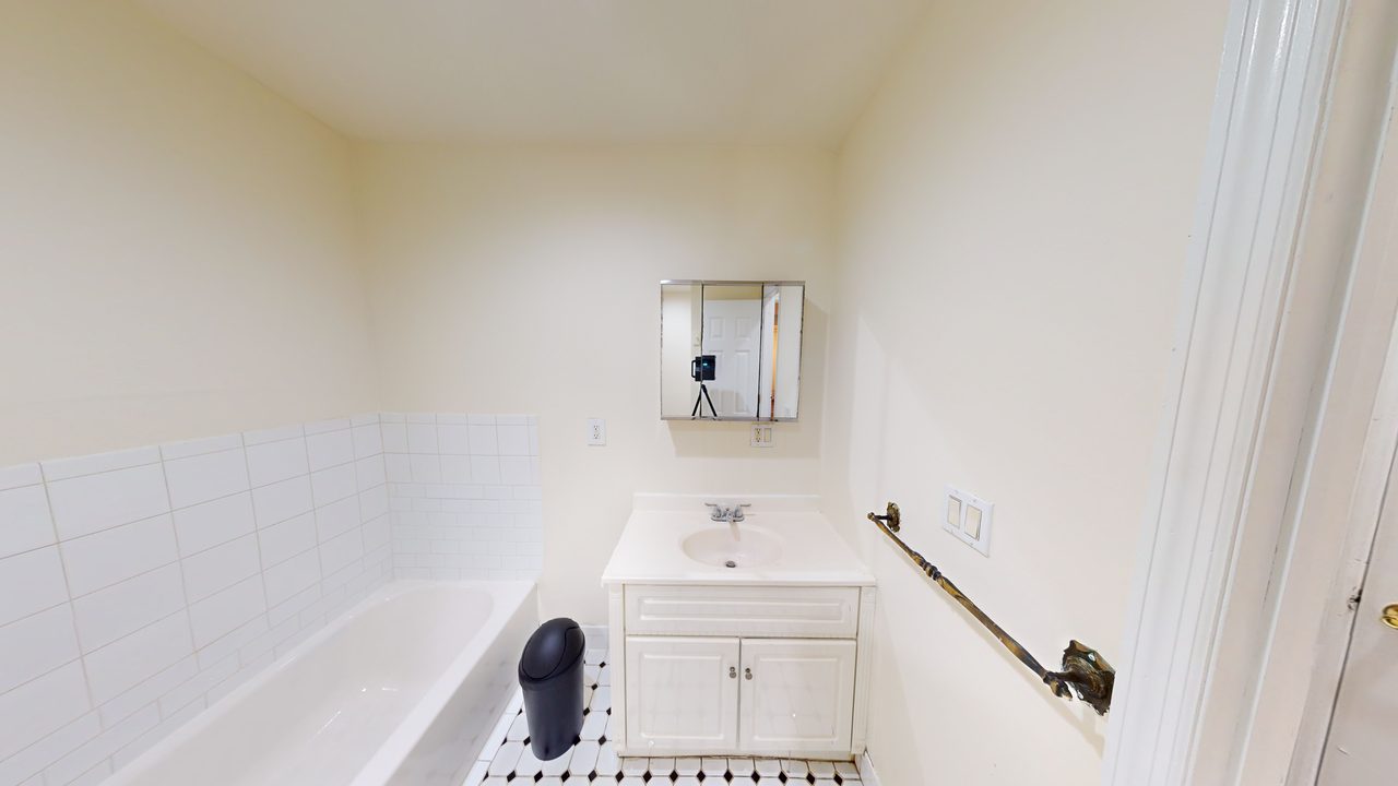 a room in Harlem photo 6