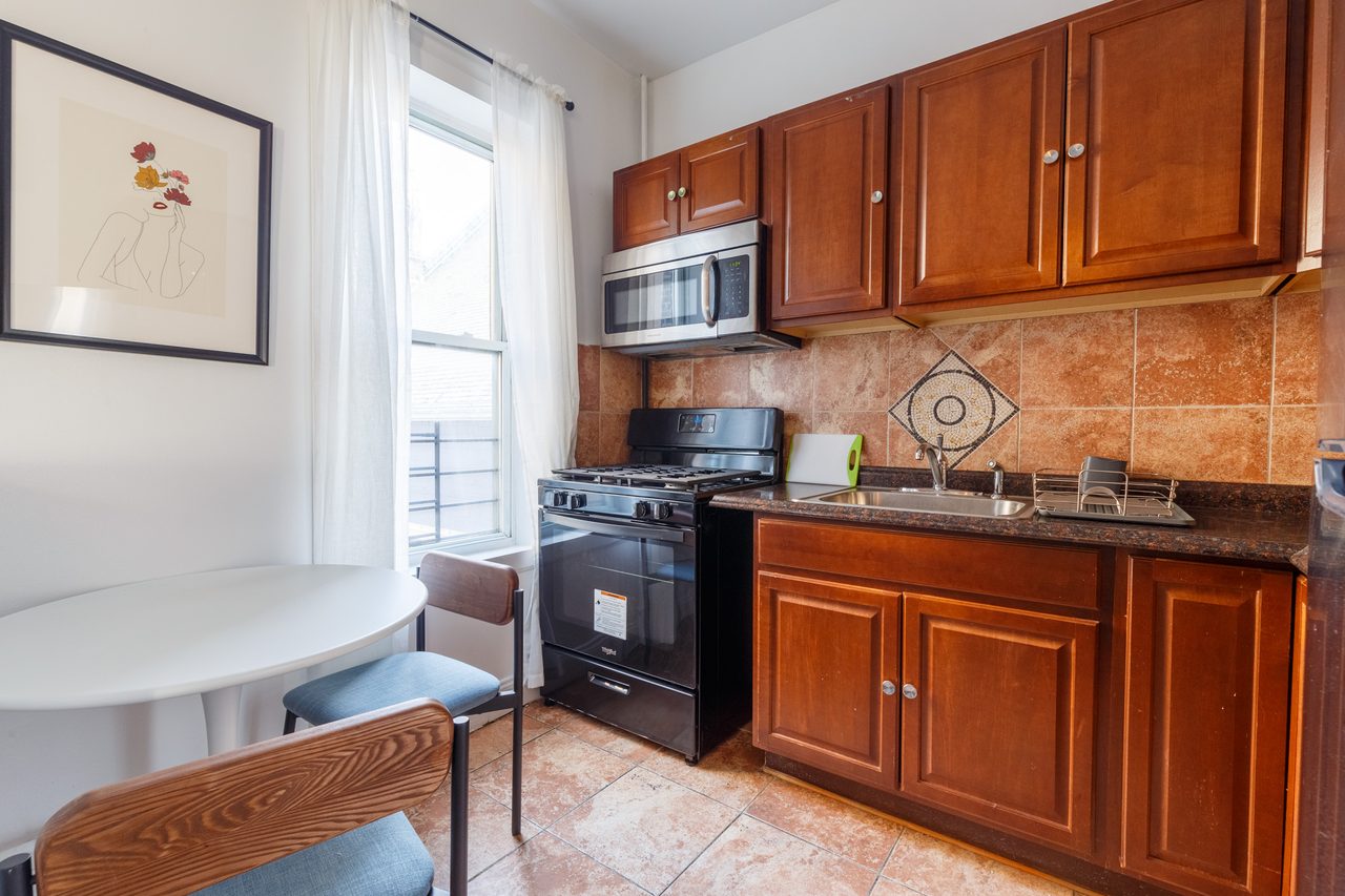 a room in Sugar Hill photo 5