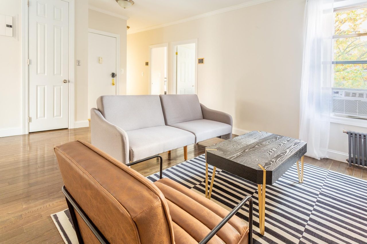 a room in LIC photo 9