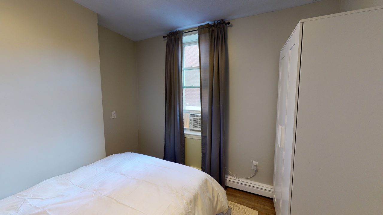 a room in North End photo 2