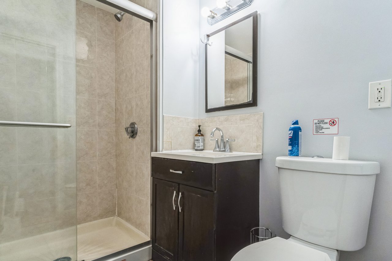 a room in Ward Two photo 6