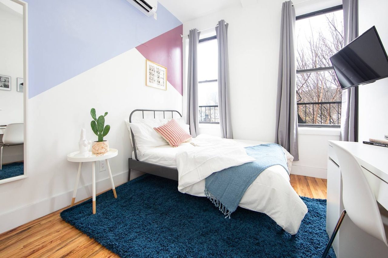 a room in Fort Greene photo 2