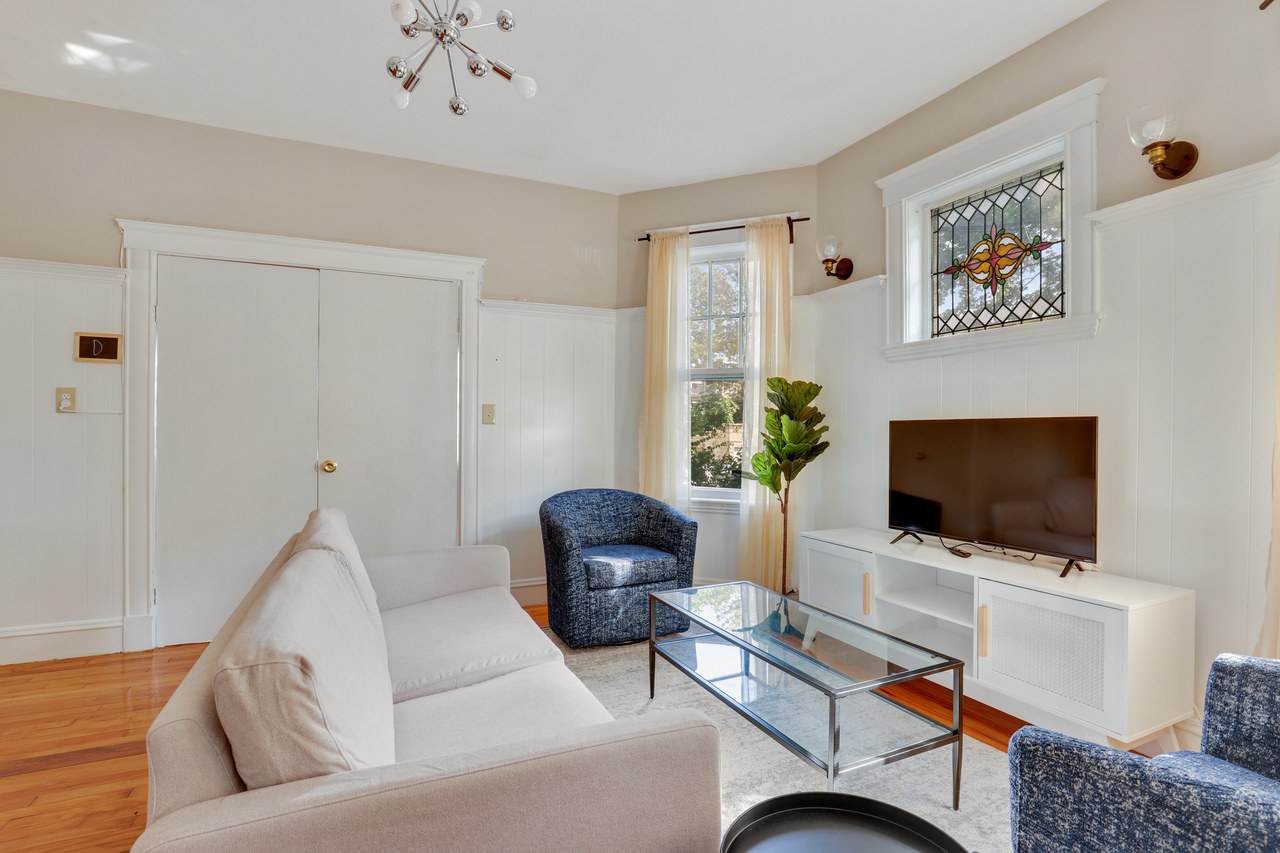 a room in Dorchester photo 3