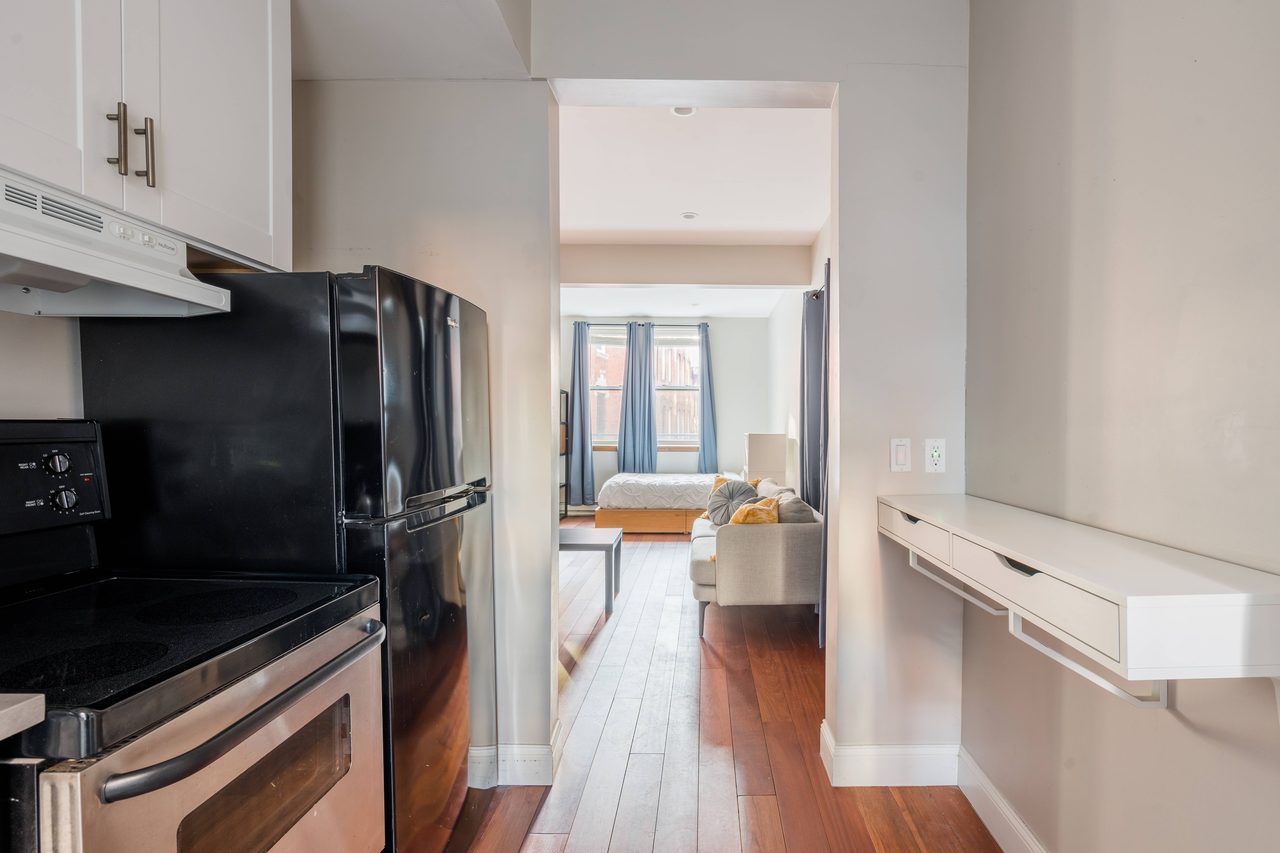a room in North End photo 7