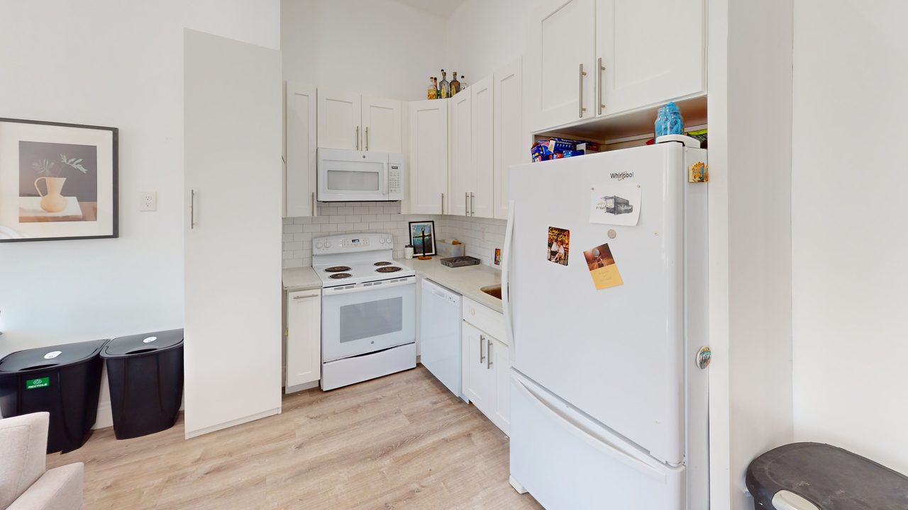 a room in Greenpoint photo 4
