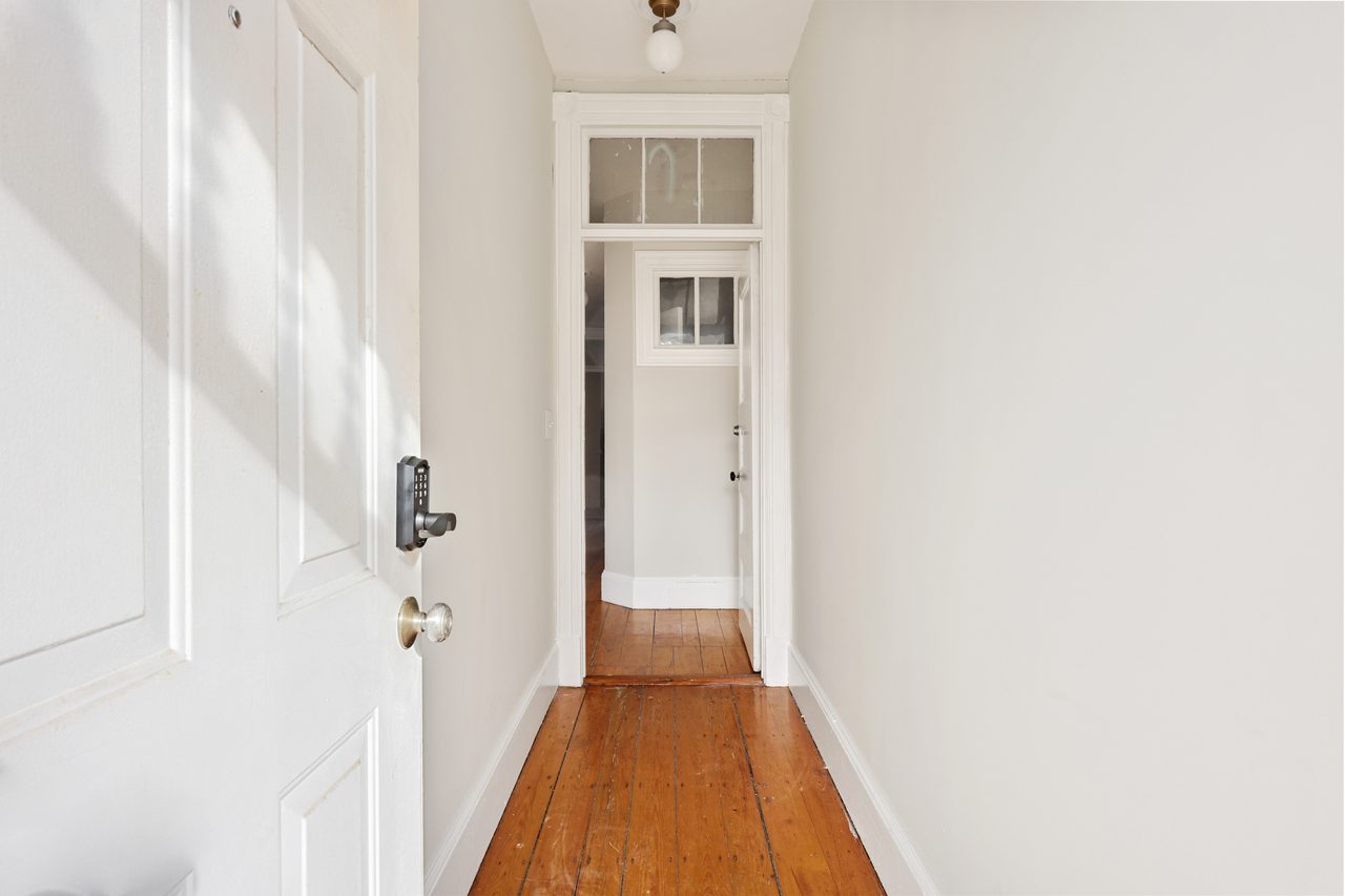 a room in Jamaica Plain photo 4