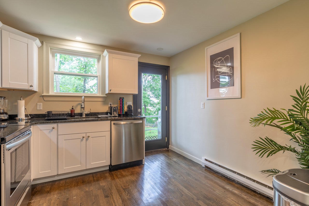 a room in Brighton photo 6