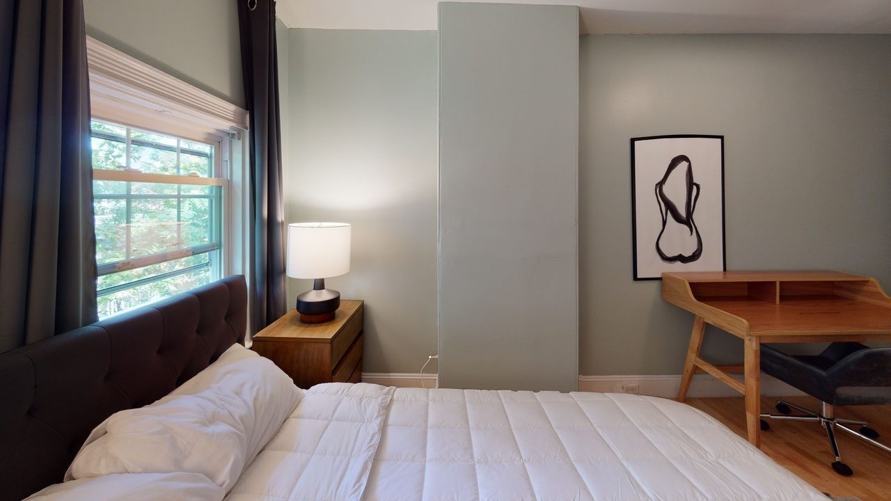 a room in Riverside photo 4