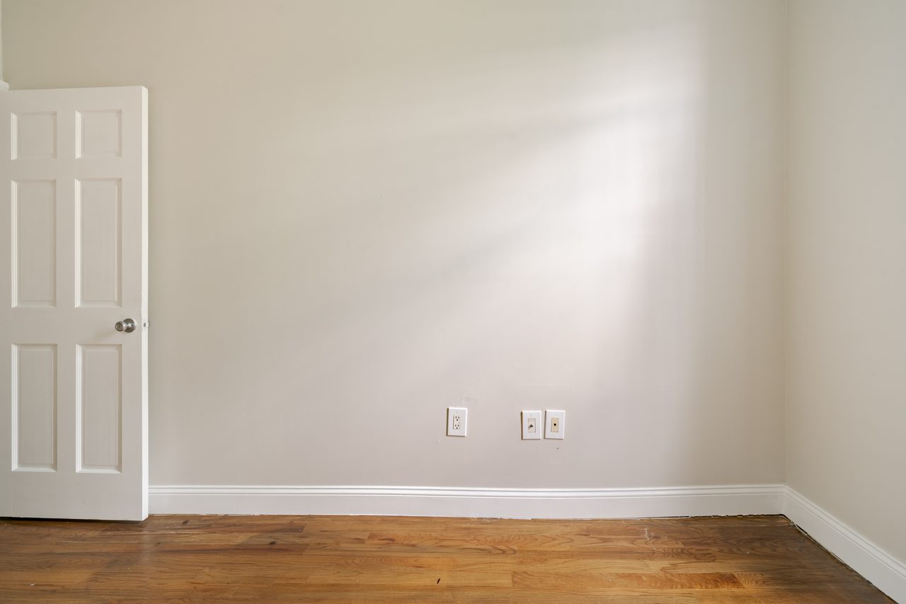 a room in Crown Heights photo 5