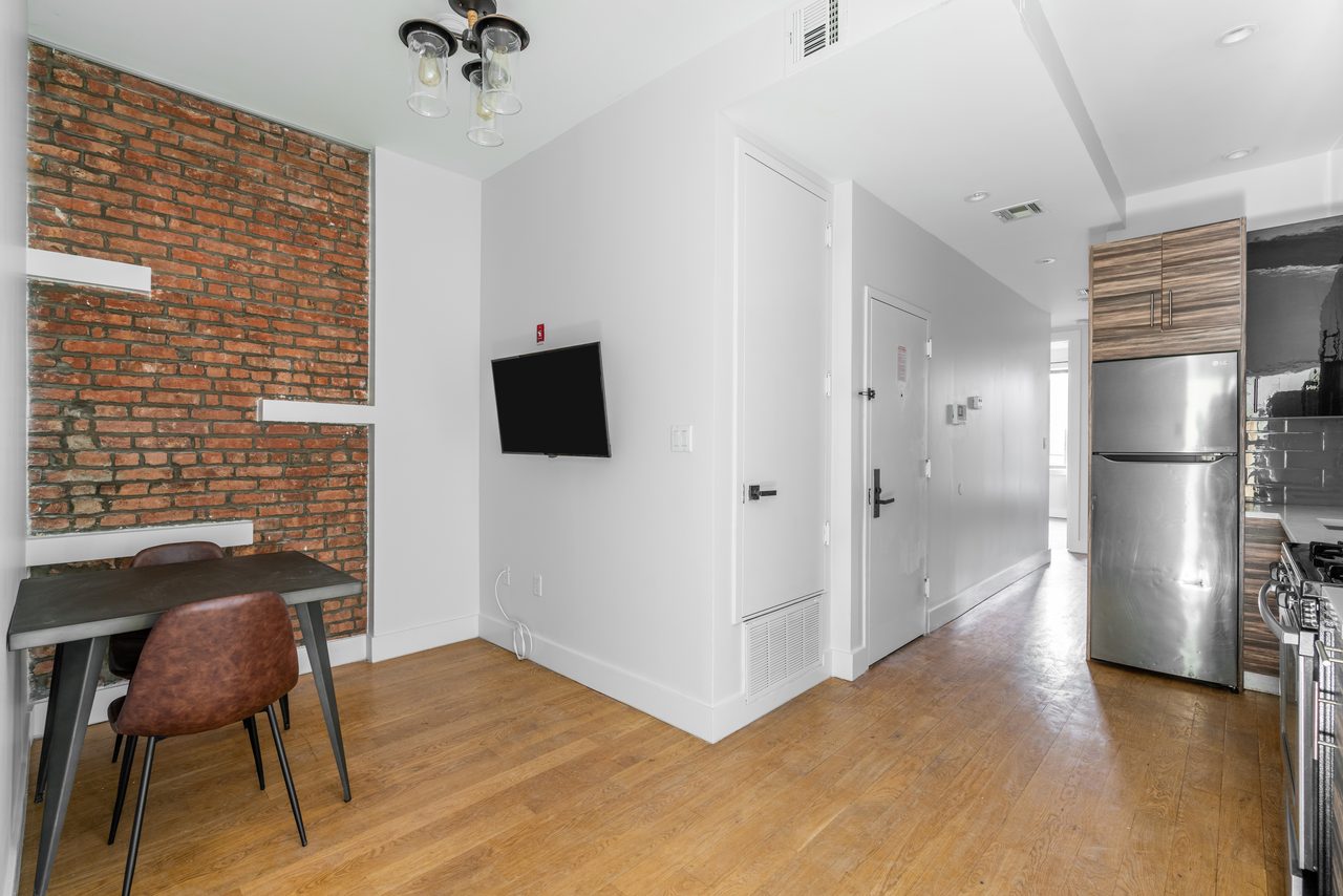 a room in Harlem photo 7
