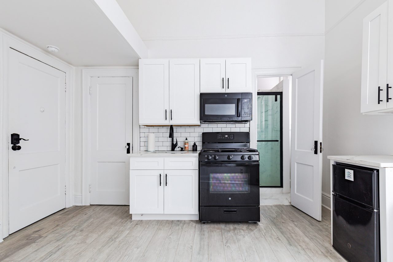 a room in Clinton Hill photo 4