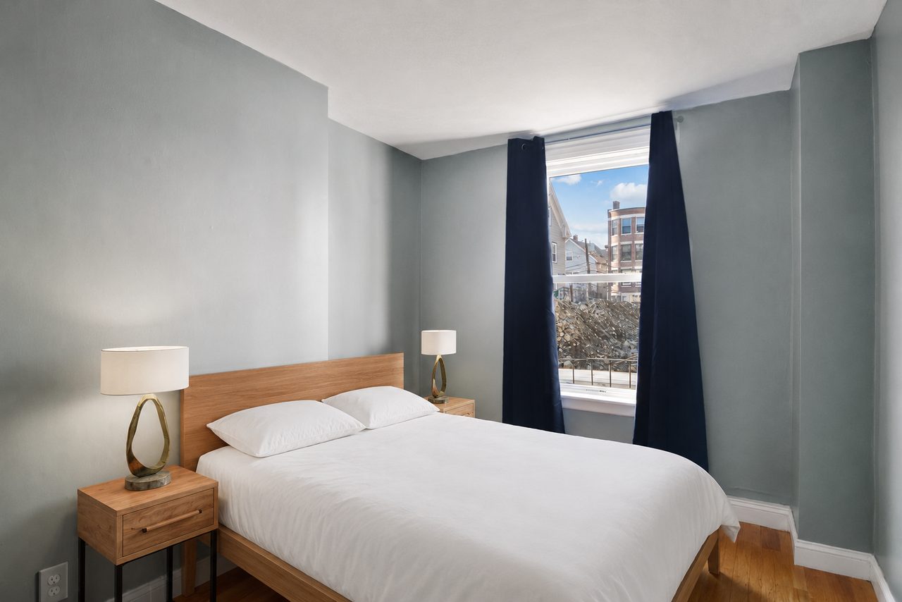 a room in Allston