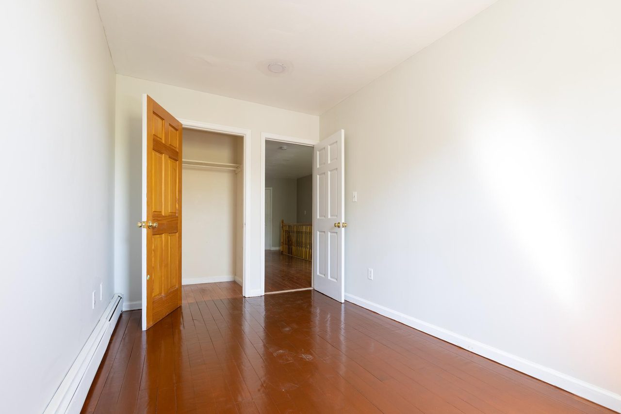 a room in Fort Greene photo 2