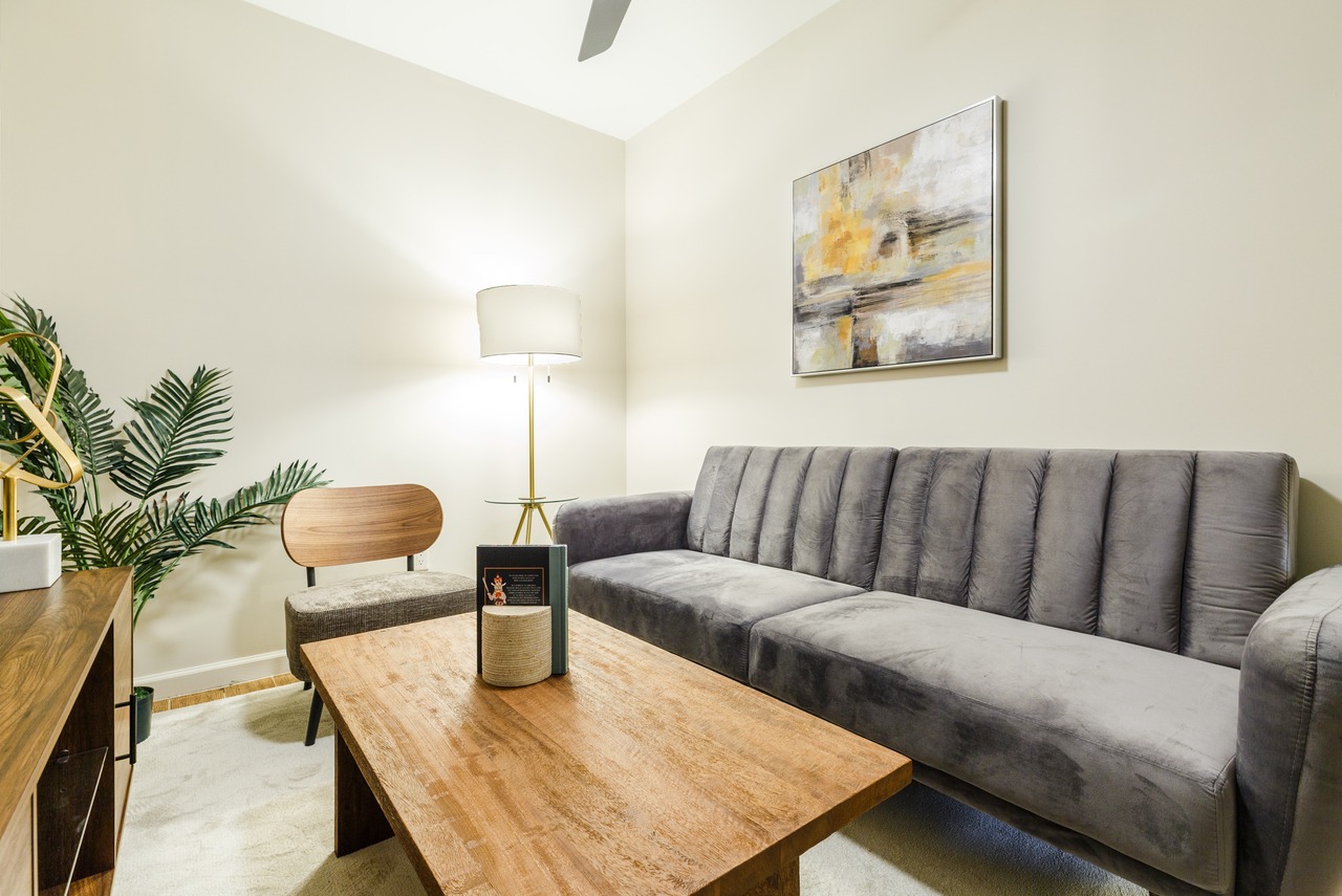a room in Lower East Side photo 3