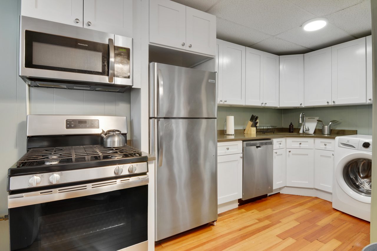 private room in Dorchester photo 9