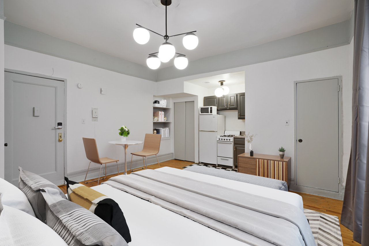 a room in Upper West Side photo 8
