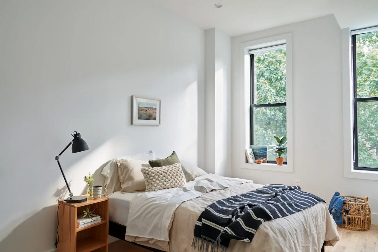 a room in Ocean Hill photo 2