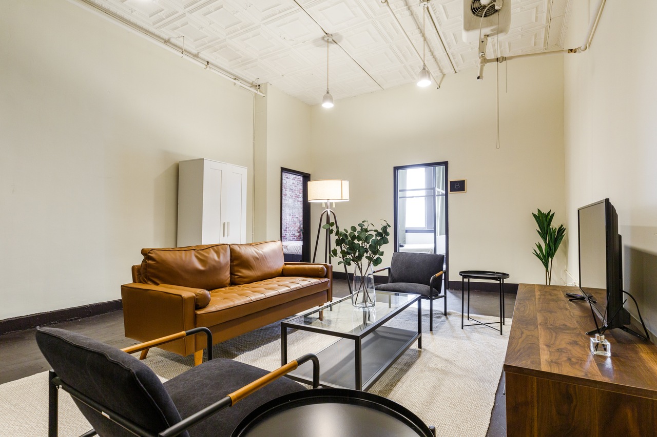 a room in West Village photo 3