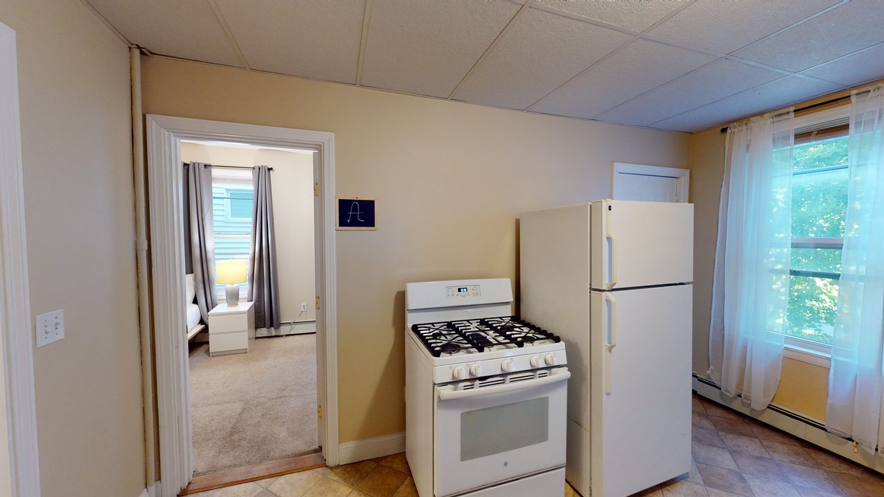 a room in Wellington-Harrington photo 7