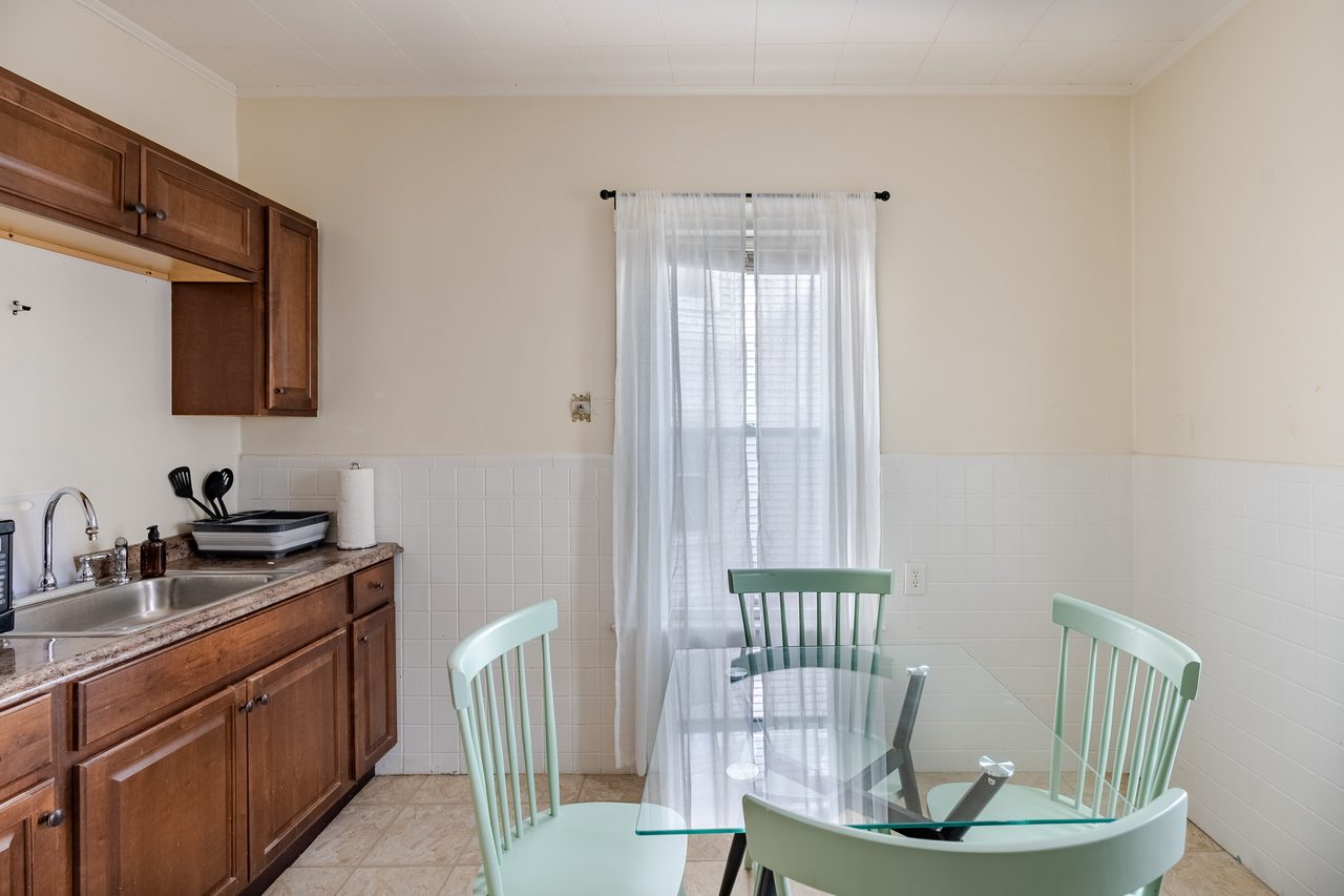 a room in Spring Hill photo 8