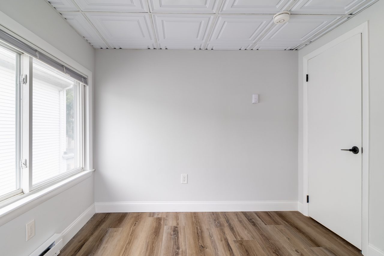a room in East Somerville photo 8