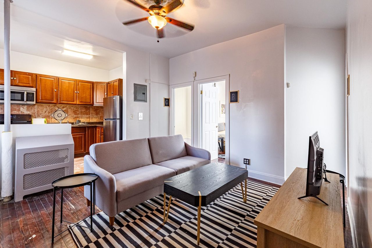a room in Sugar Hill photo 4
