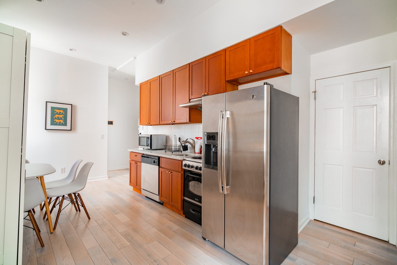 a room in Sutton Place photo 7