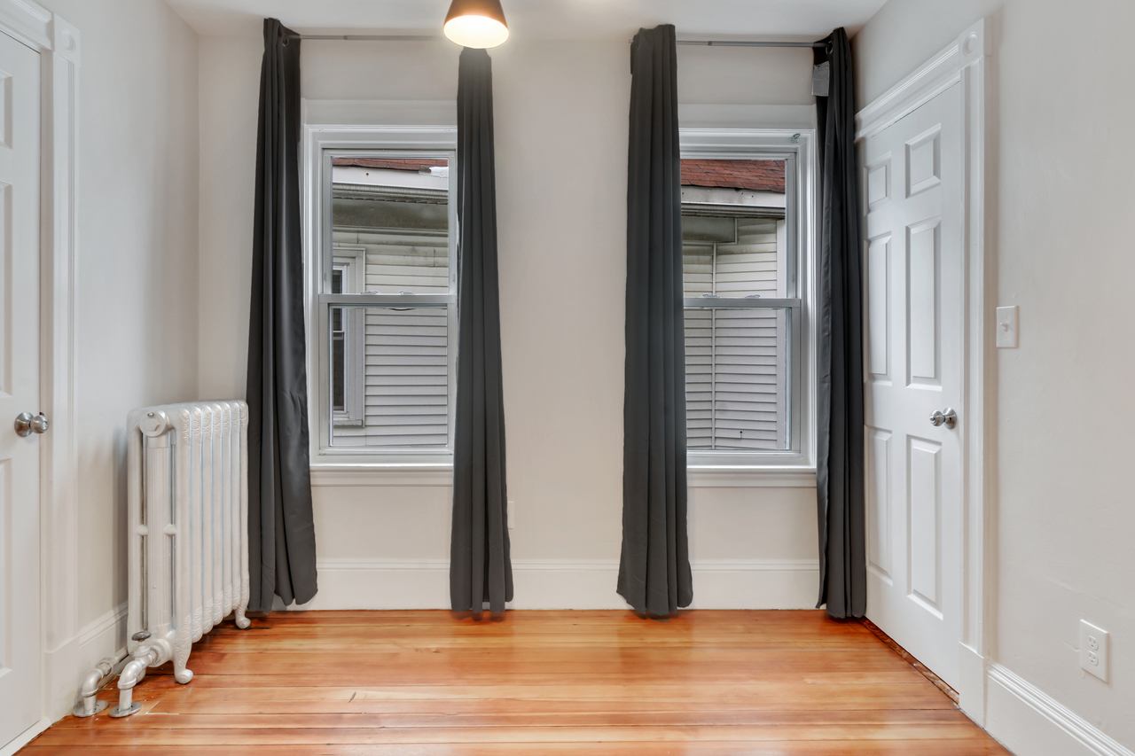 a room in Allston photo 2