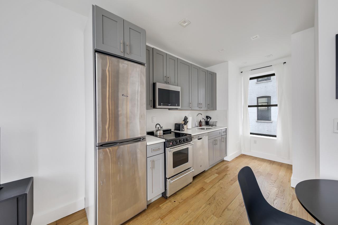 a room in Harlem photo 4