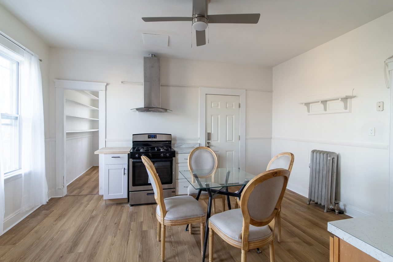 a room in Dorchester photo 6