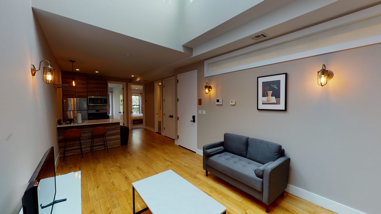 a room in Bedford-Stuyvesant photo 4