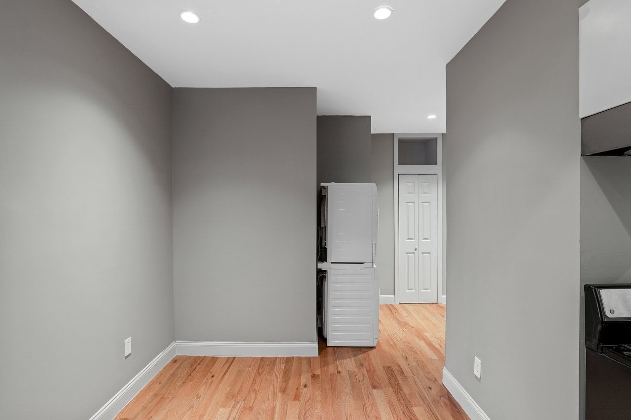 a room in East Village photo 3