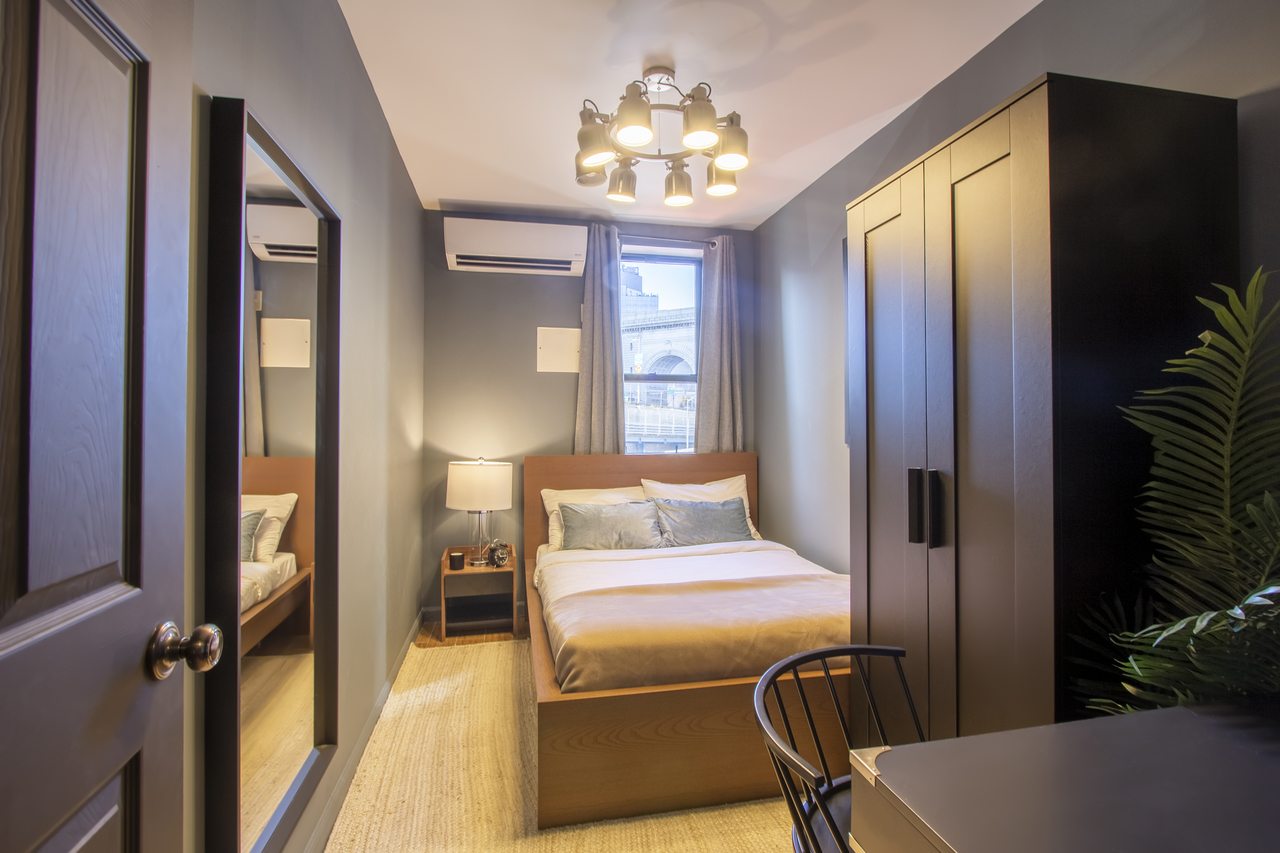 a room in Lower East Side