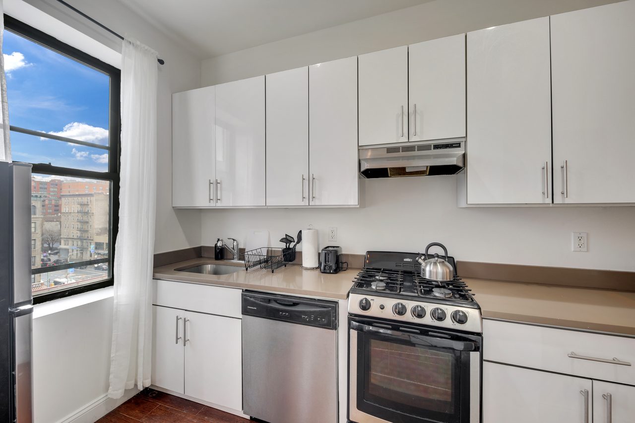 a room in Harlem photo 8
