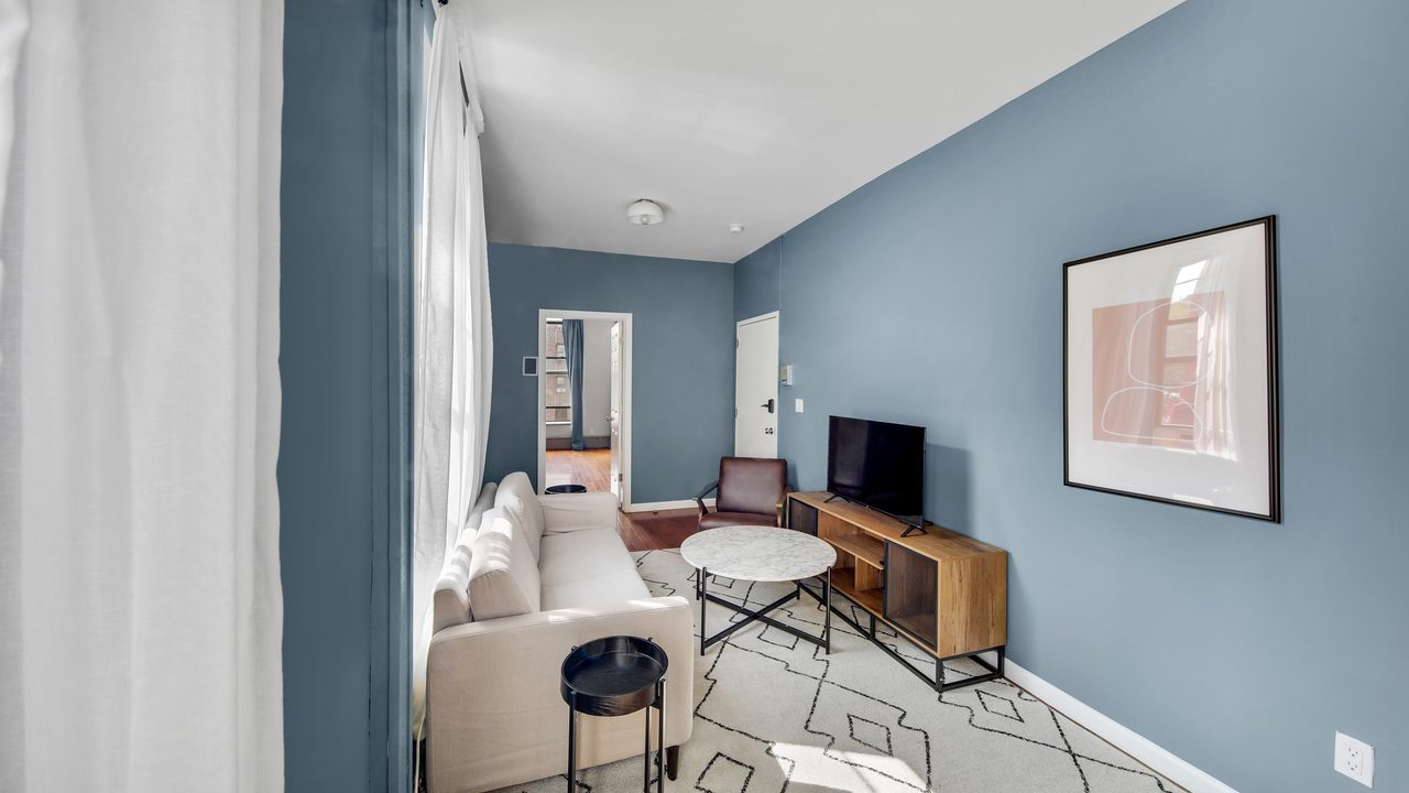 a room in East Harlem photo 5