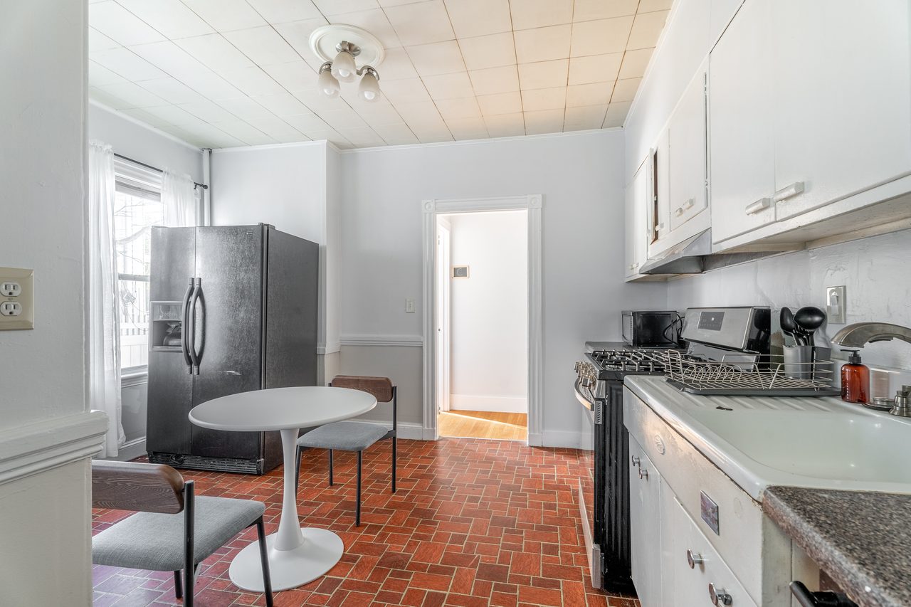 a room in Oak Square photo 8