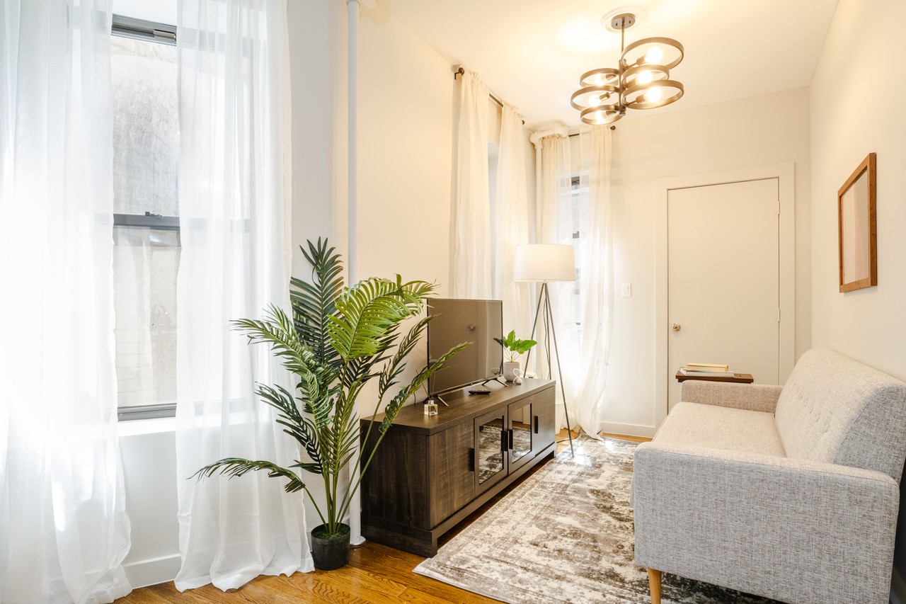 a room in Lower East Side