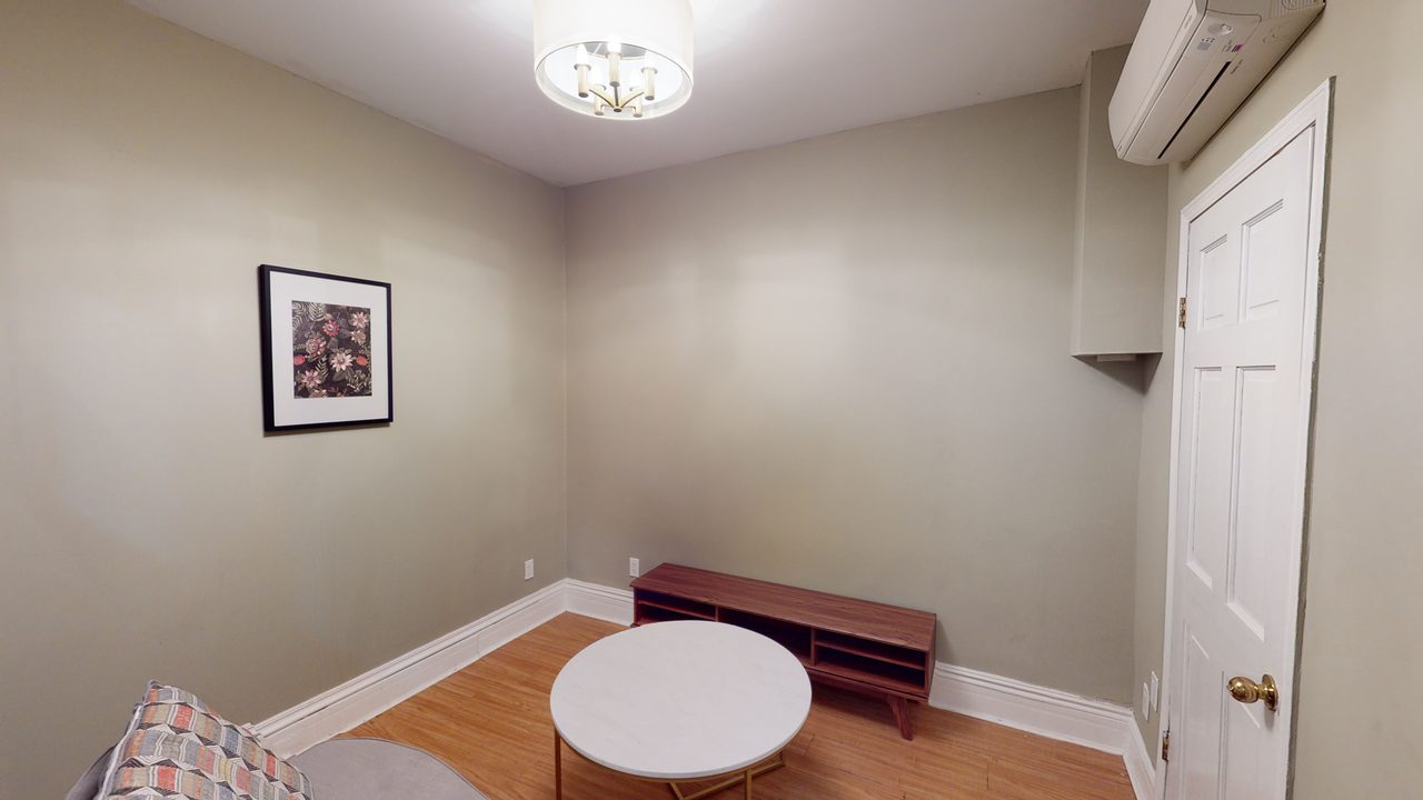 a room in Sunset Park photo 5