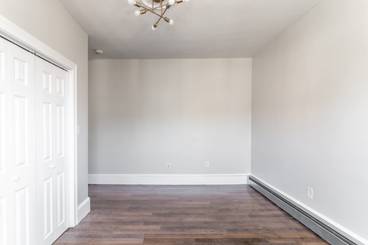 a room in Dorchester photo 3