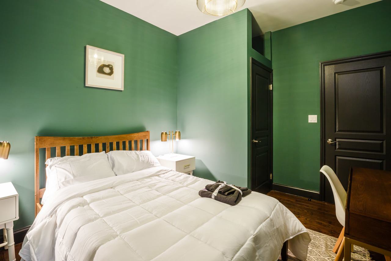 a room in Harlem photo 2