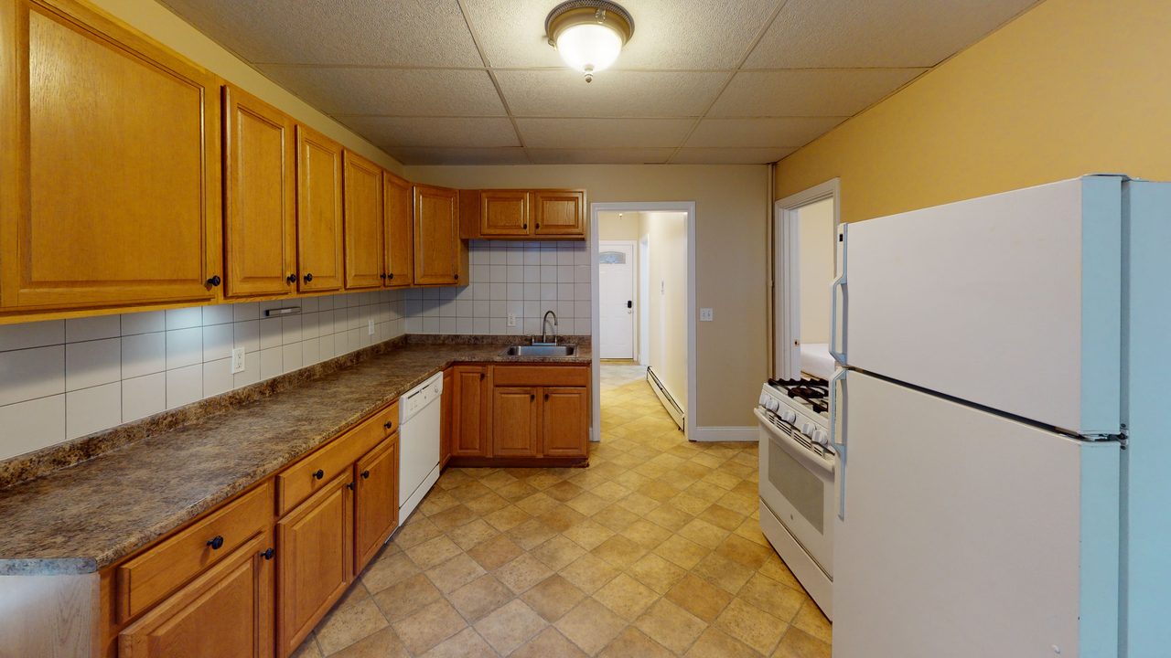 a room in Wellington-Harrington photo 5