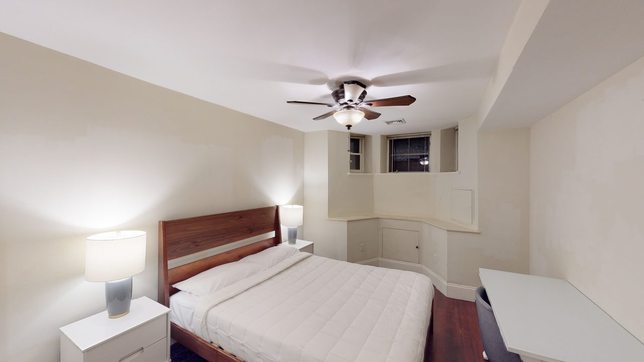 a room in Mission Hill photo 2