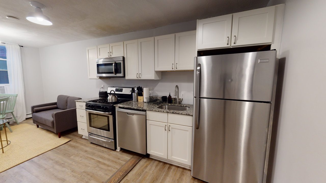 a room in North End photo 4