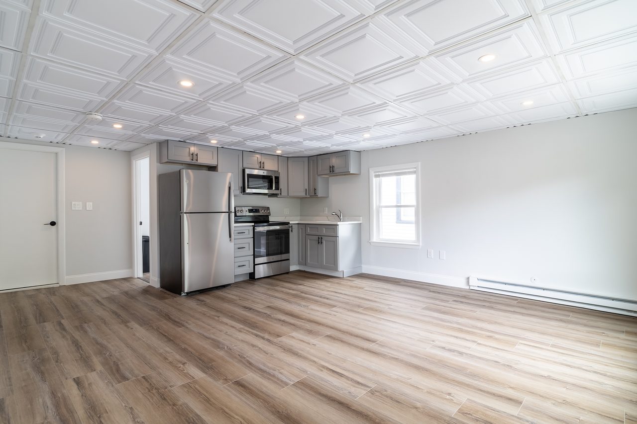 a room in East Somerville photo 2