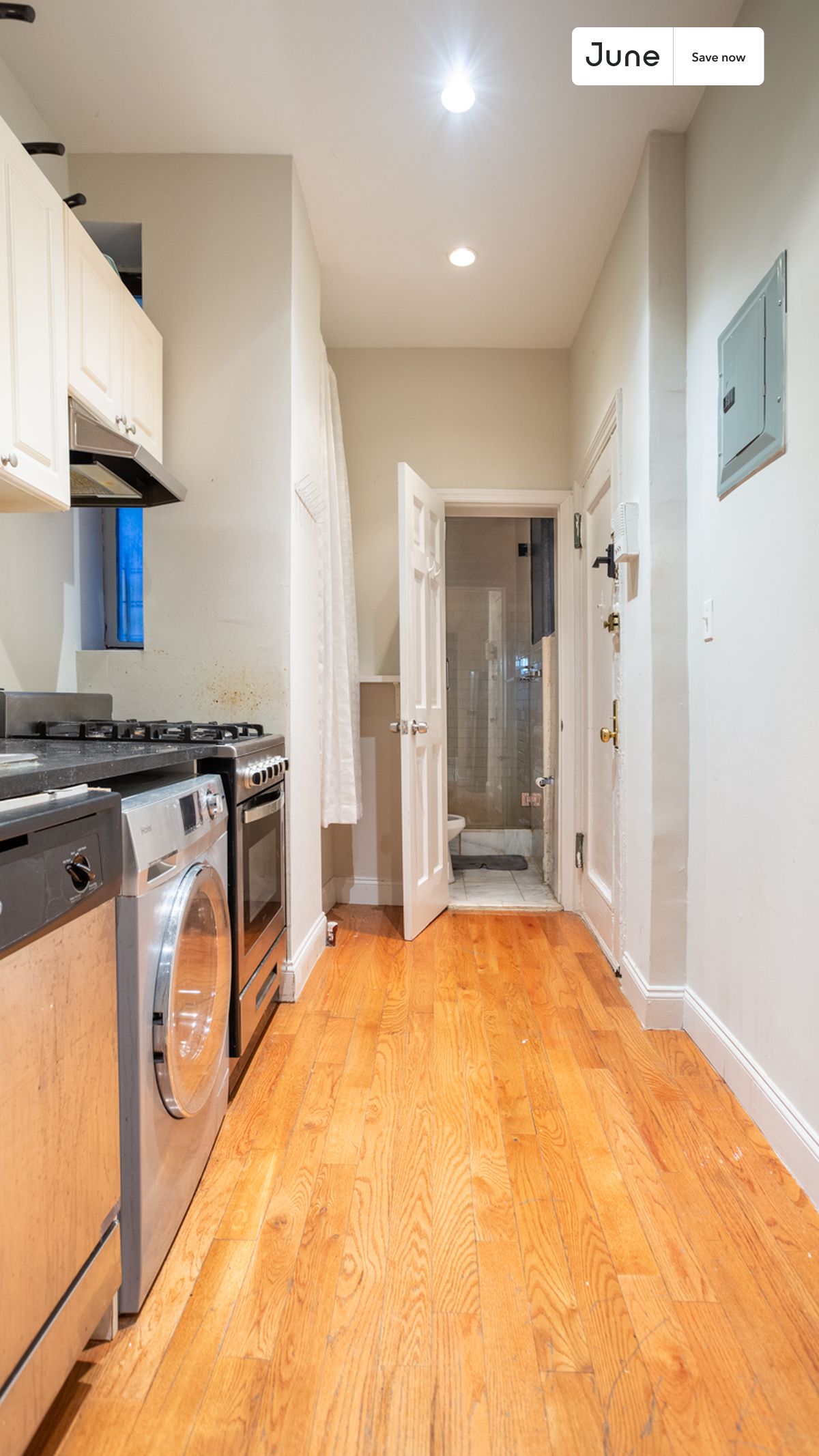 a room in East Village photo 8