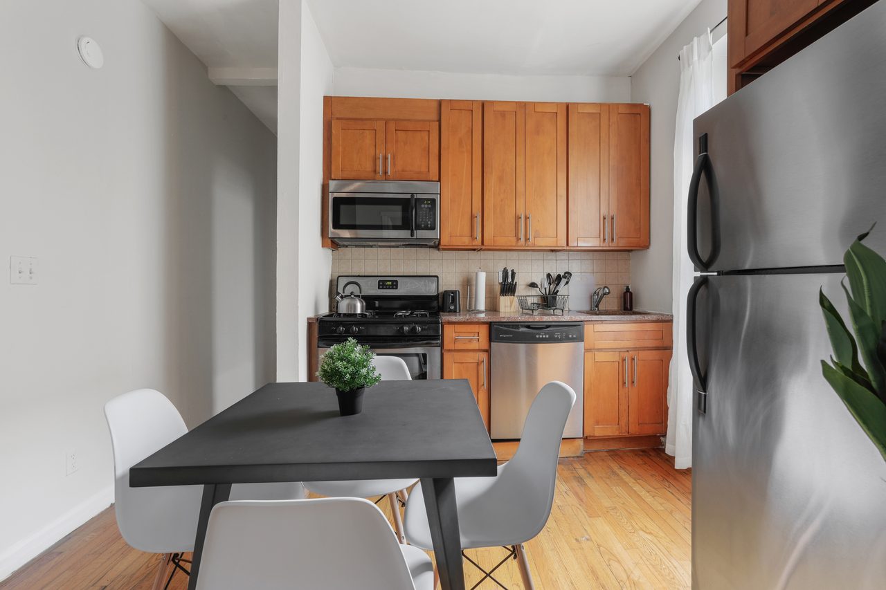 a room in Morningside Heights photo 4