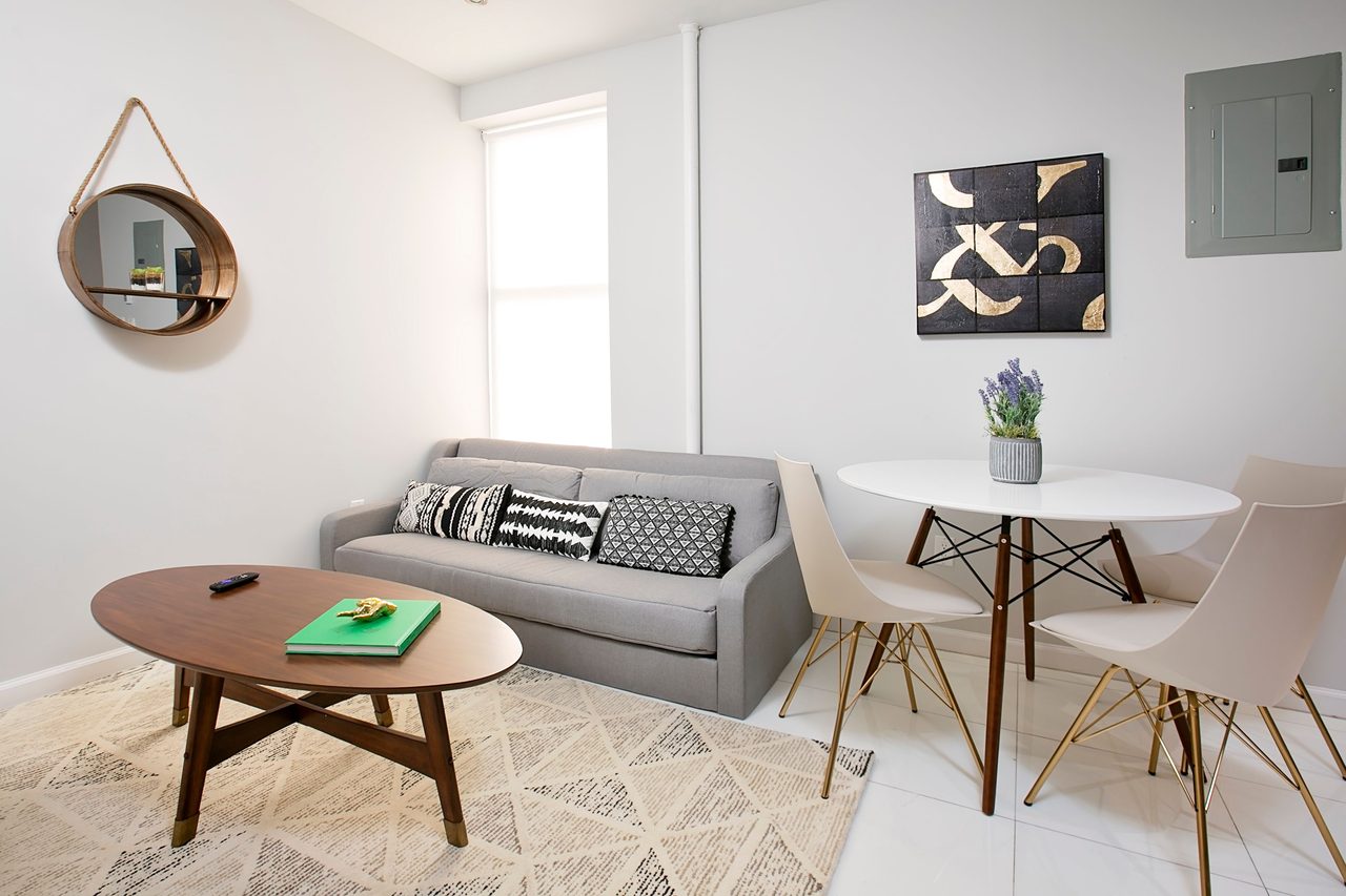 a room in Morningside Heights photo 4