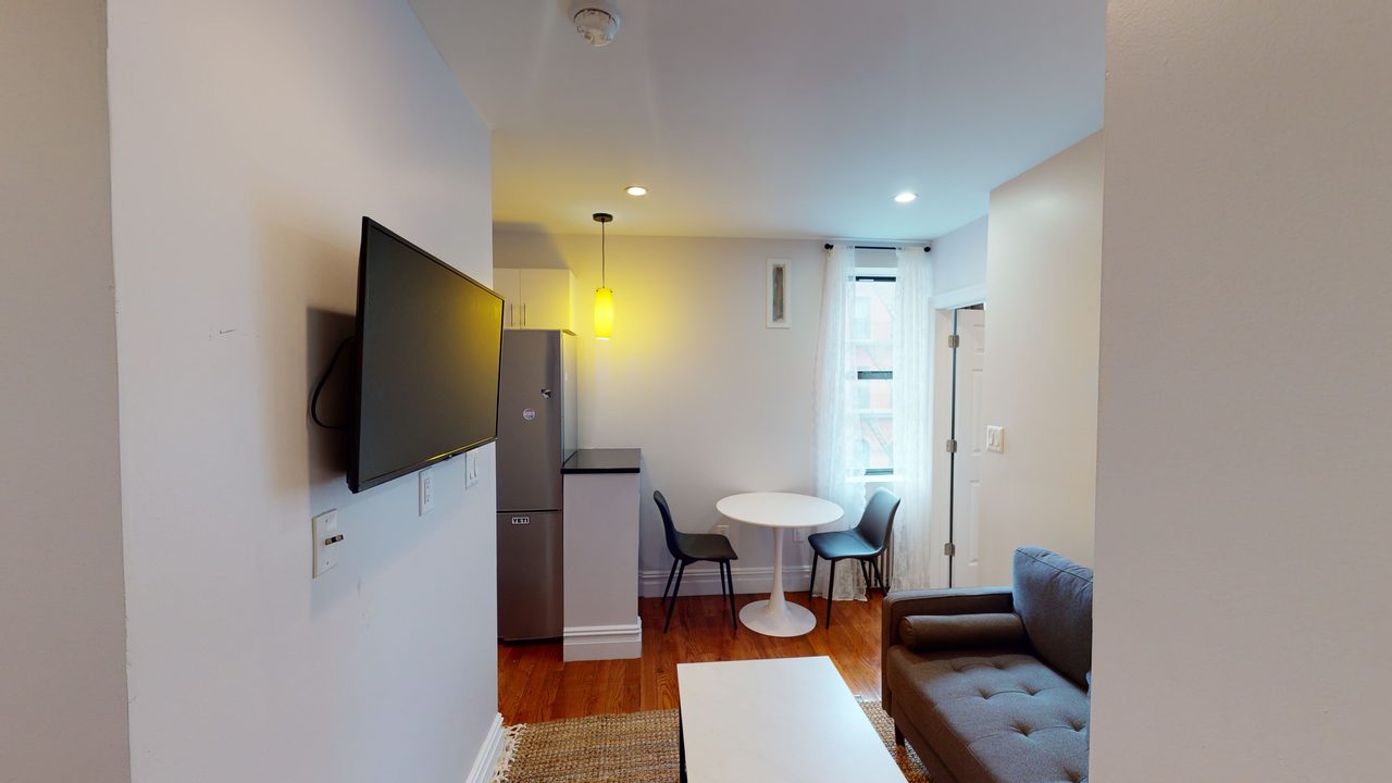 a room in East Village photo 2